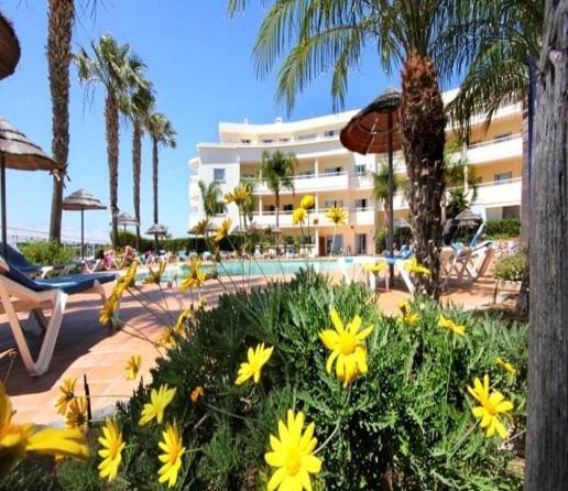 Bel Appartement Au Bord De La Mer De Porto De Mos Lagos Bagian luar foto